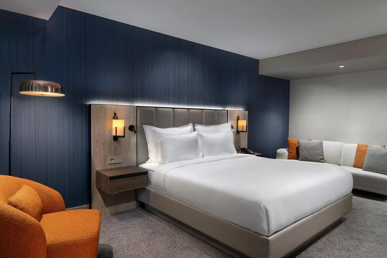 Crowne Plaza Istanbul - Ortakoy Bosphorus By Ihg Hotel