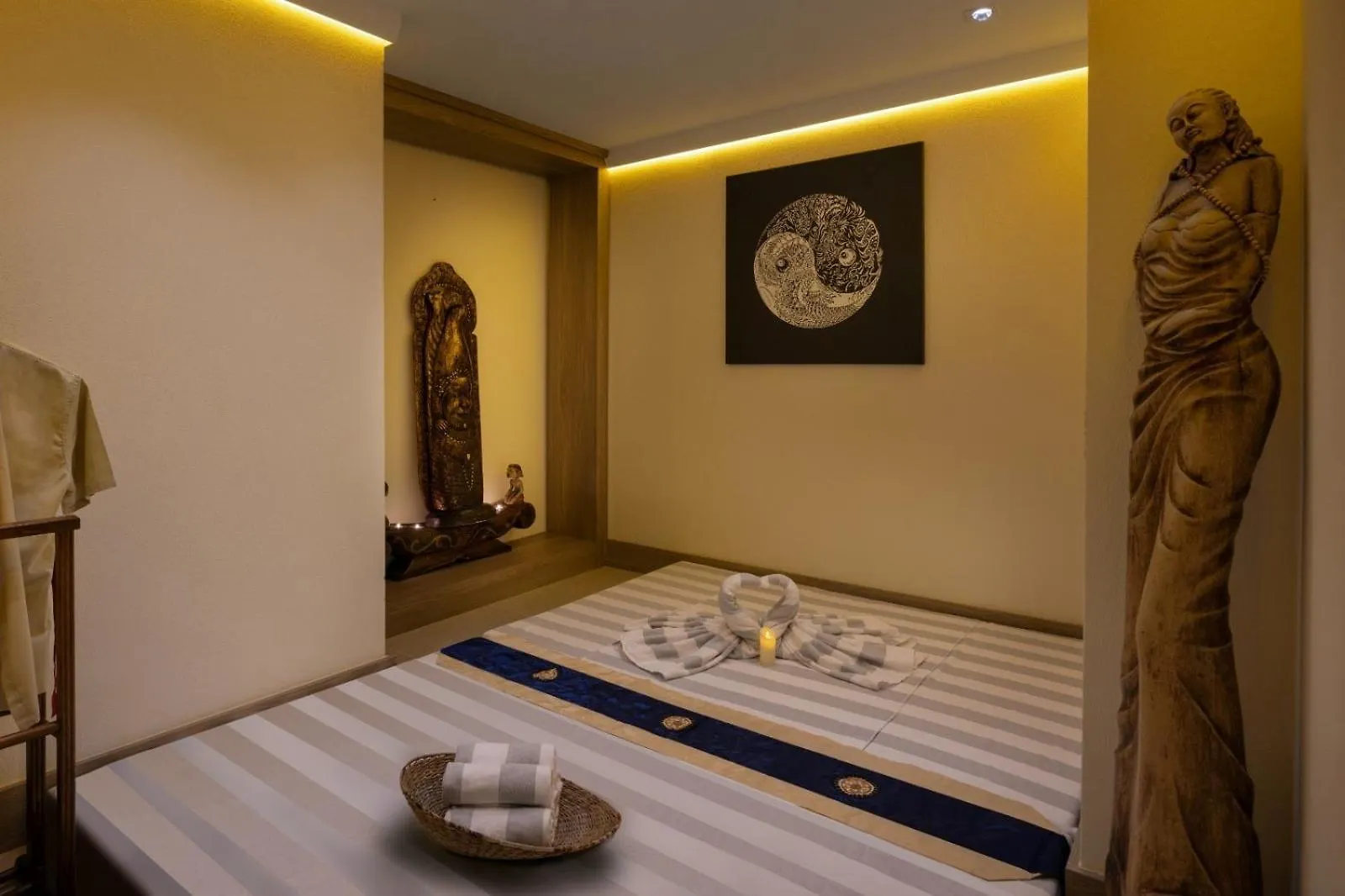 Hotel Crowne Plaza Istanbul - Ortakoy Bosphorus By Ihg